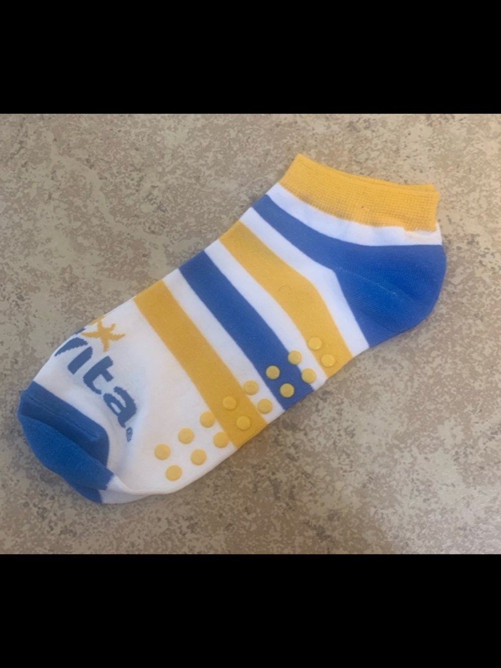 New! “Davita” Cuff Length Socks. Color:,Yellow / Blue / White. Size: Up to Seven